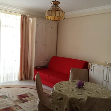 Deluxe Central Mamaia